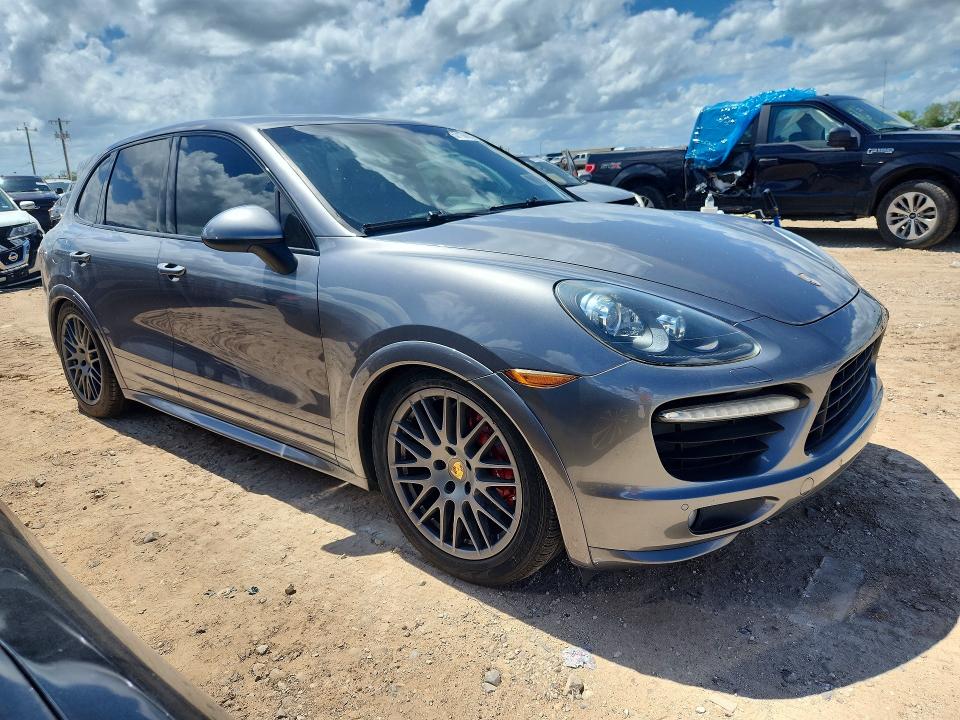2013 Porsche Cayenne მანქანა იყიდება აუქციონზე, vin: WP1AD2A20DLA71805, აუქციონის ნომერი: 57136506