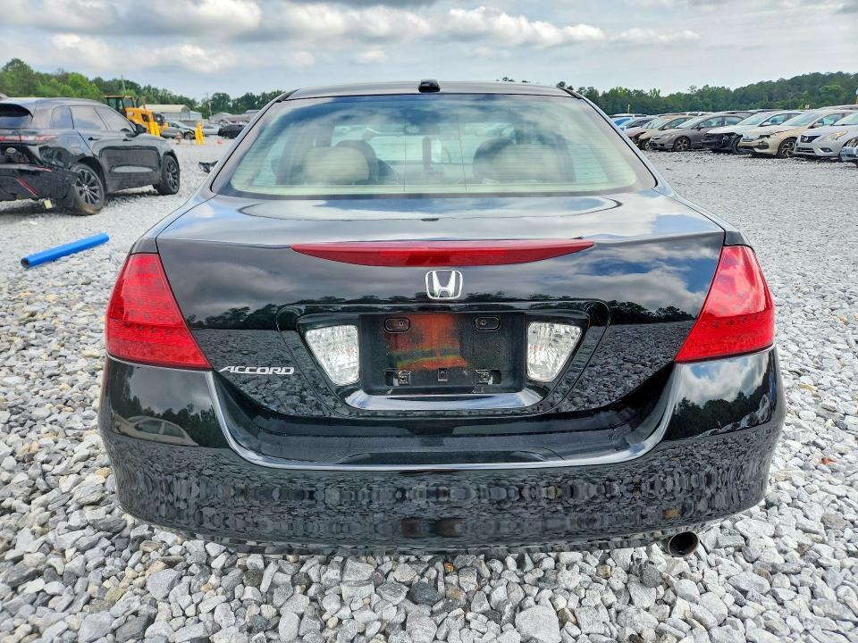 2006 Honda Civic მანქანა იყიდება აუქციონზე, vin: 1HGCM56866A126184, აუქციონის ნომერი: 55017226