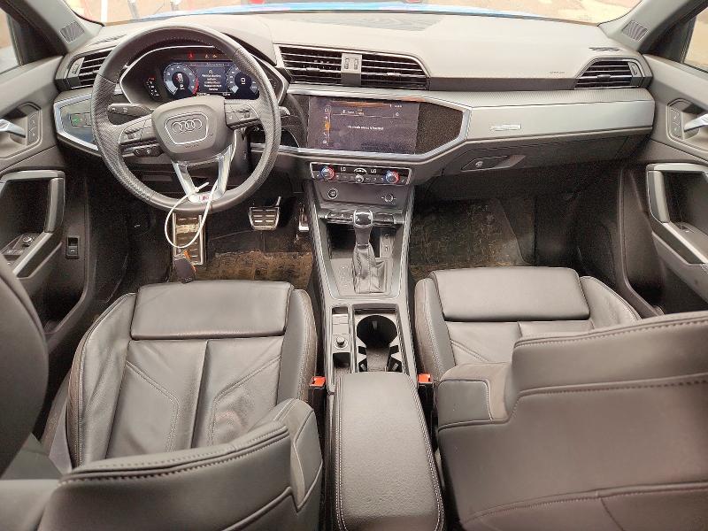 58561826 :رقم المزاد ، WA1EECF30M1002044 vin ، 2021 Audi Q3 مزاد بيع