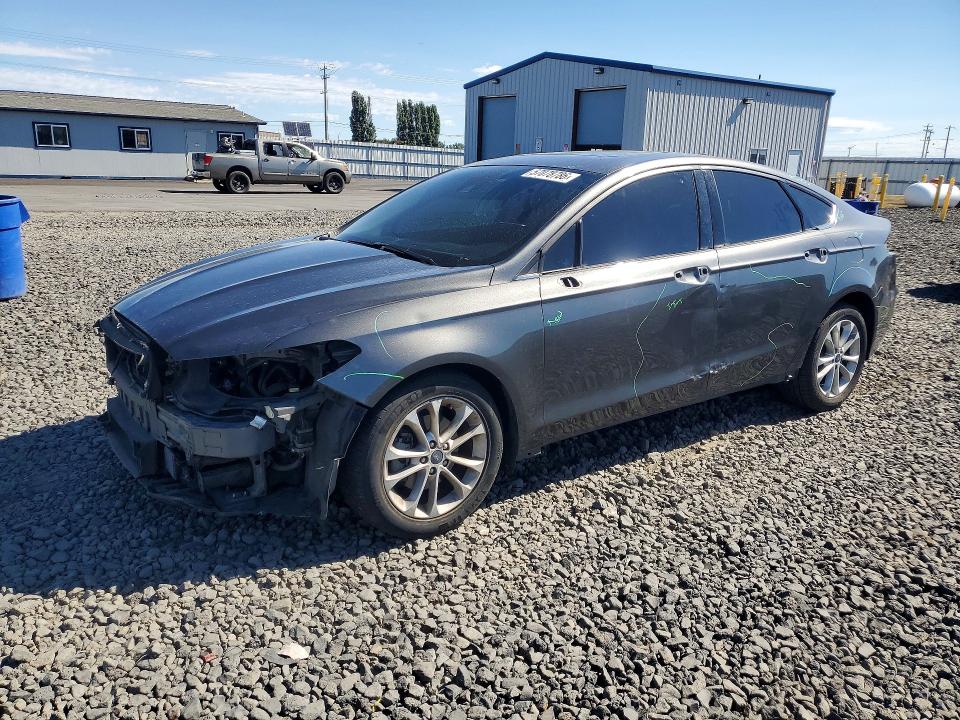 2020 Ford Fusion მანქანა იყიდება აუქციონზე, vin: 3FA6P0HD1LR149895, აუქციონის ნომერი: 57078786