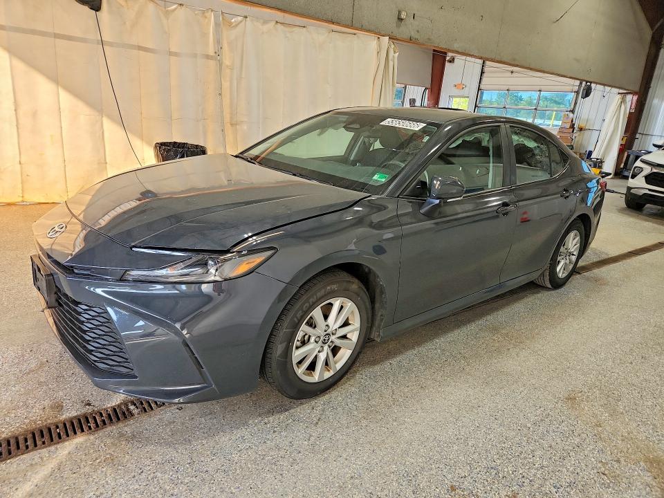 Auction sale of the 2025 Toyota Camry, vin: 4T1DAACK1SU097122, lot number: 55650666