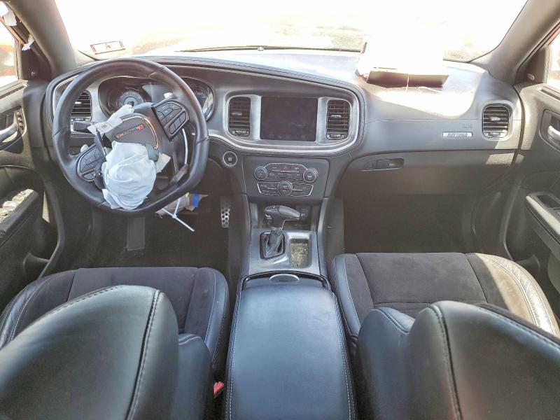55551896 :رقم المزاد ، 2C3CDXGJ1LH228084 vin ، 2020 Dodge Charger مزاد بيع