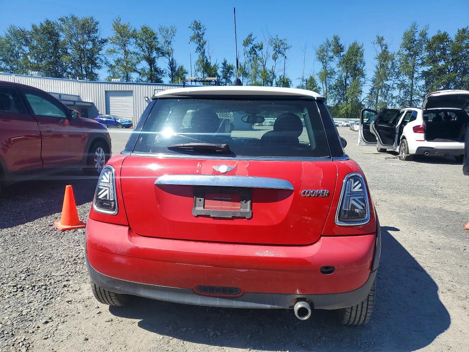 2007 Mini Cooper მანქანა იყიდება აუქციონზე, vin: WMWMF33537TU62387, აუქციონის ნომერი: 56091476