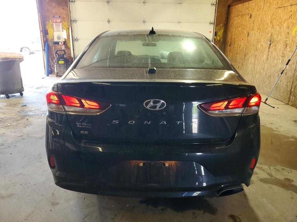 2018 Hyundai Sonata მანქანა იყიდება აუქციონზე, vin: 5NPE24AF0JH666368, აუქციონის ნომერი: 55876356