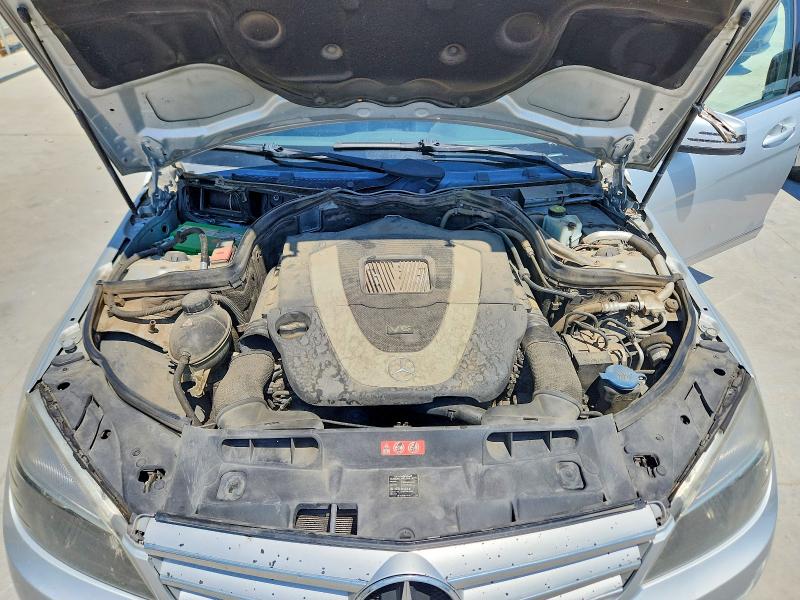 55577386 :رقم المزاد ، WDDGF5EB5BA459774 vin ، 2011 Mercedes-benz C مزاد بيع