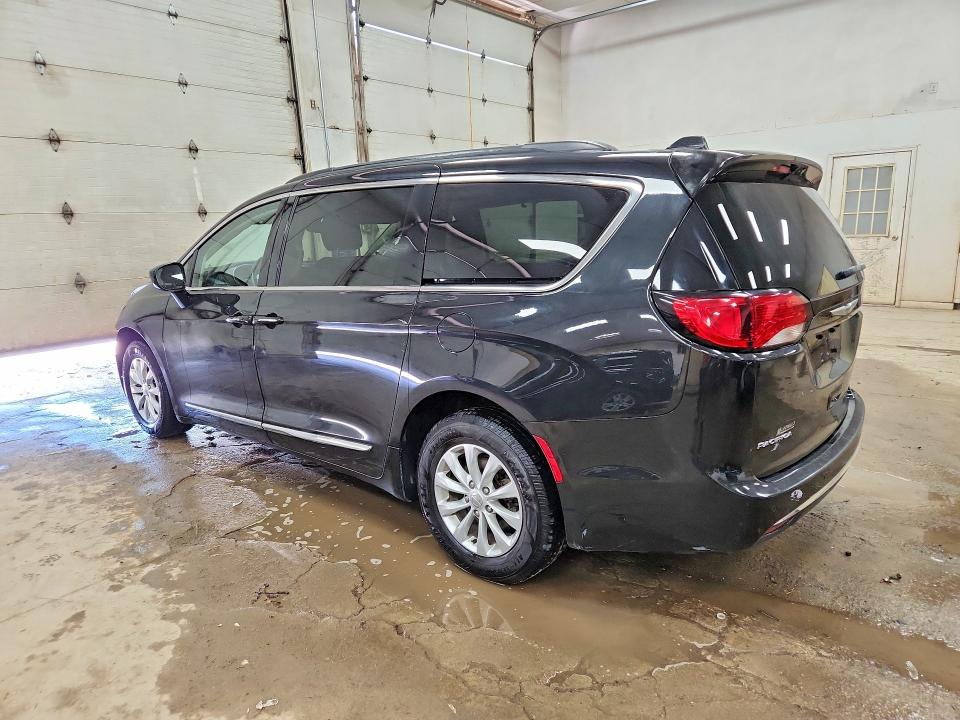 Aukcja sprzedaży 2017 Chrysler Pacifica, vin: 2C4RC1BGXHR811756, numer aukcji: 55734846