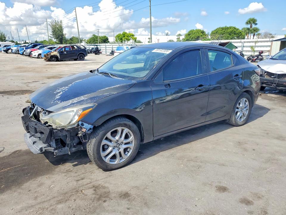 2017 Toyota Yaris Ia მანქანა იყიდება აუქციონზე, vin: 3MYDLBYVXHY164136, აუქციონის ნომერი: 59192306