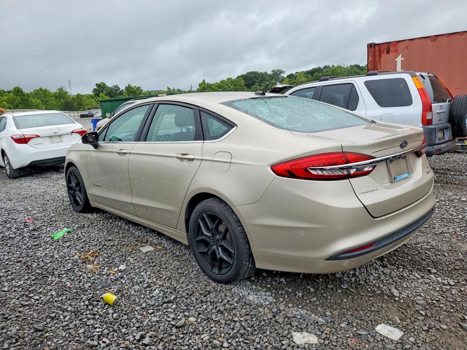 57334456 :رقم المزاد ، 3FA6P0LU7HR385529 vin ، 2017 Ford Fusion مزاد بيع
