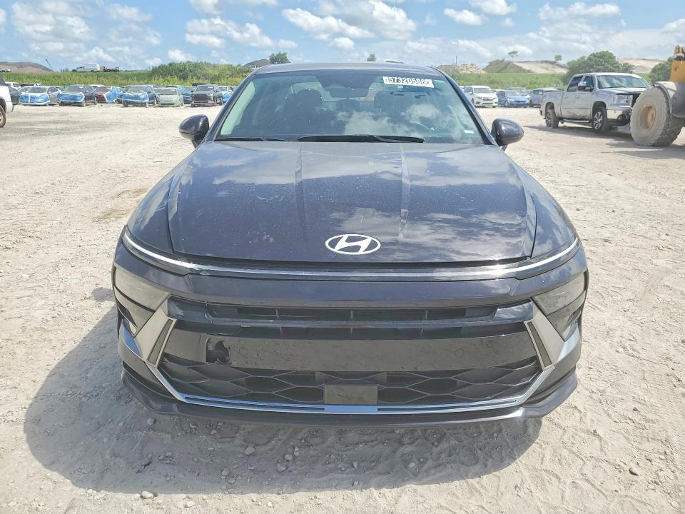 2025 Hyundai Sonata მანქანა იყიდება აუქციონზე, vin: KMHL64JAXSA457935, აუქციონის ნომერი: 57320586