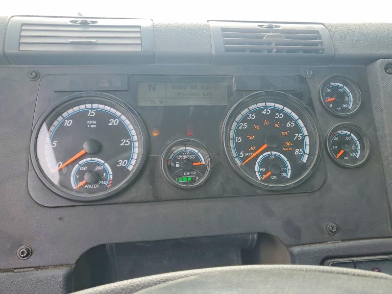 Продаж на аукціоні авто 2017 Freightliner Cascadia 113, vin: 3AKBGADVXHSJD0578, номер лоту: 54437026