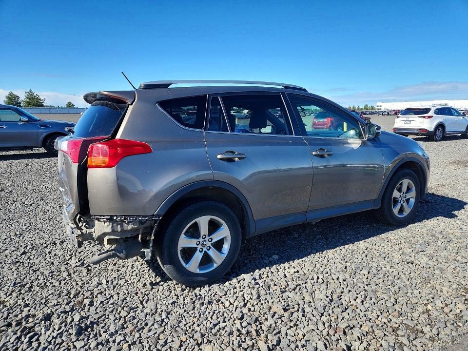 2015 Toyota Rav4 მანქანა იყიდება აუქციონზე, vin: JTMRFREV9FD141861, აუქციონის ნომერი: 56522046