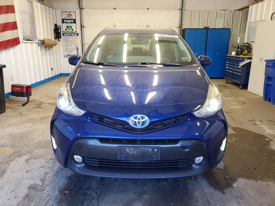 56414946 :رقم المزاد ، JTDZN3EU9HJ057826 vin ، 2017 Toyota Prius V مزاد بيع
