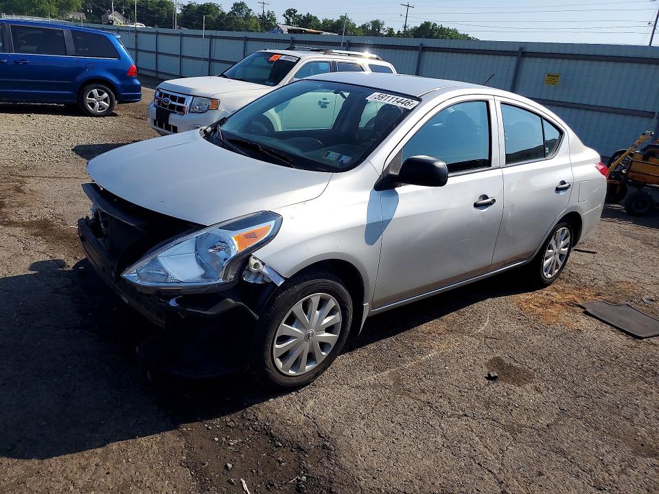 59111446 :رقم المزاد ، 3N1CN7AP9FL863672 vin ، 2015 Nissan Versa مزاد بيع