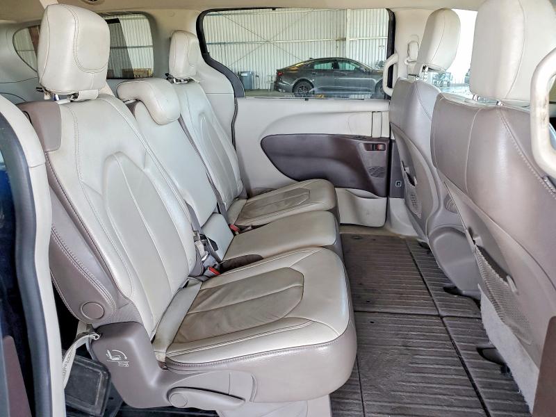 Продаж на аукціоні авто 2017 Chrysler Pacifica, vin: 2C4RC1BGXHR719935, номер лоту: 56106186