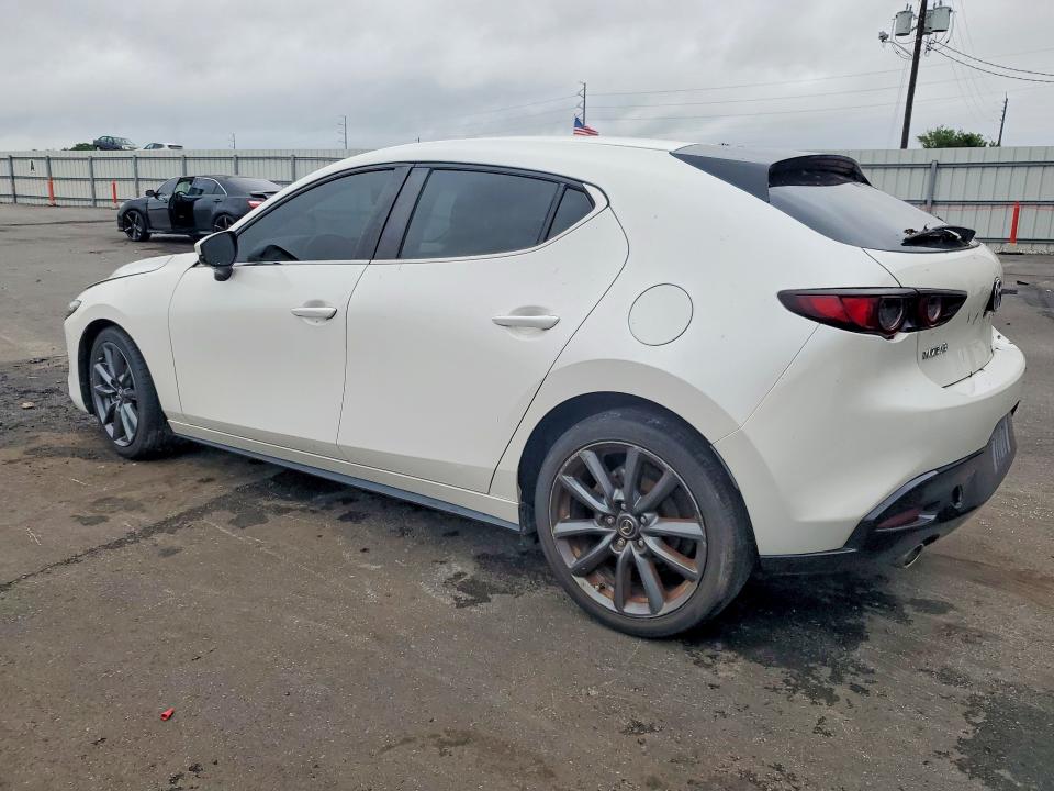 Продаж на аукціоні авто 2021 Mazda 3, vin: JM1BPAKL0M1323305, номер лоту: 54543726