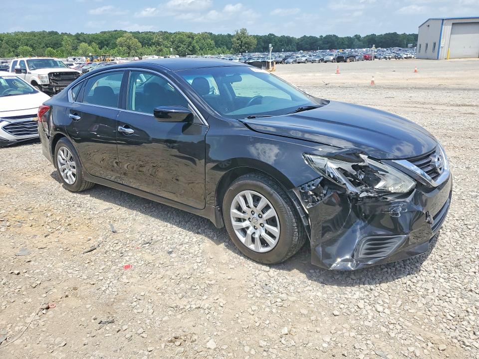 Продажа на аукционе авто 2018 Nissan Altima, vin: 1N4AL3AP5JC110895, номер лота: 59081036