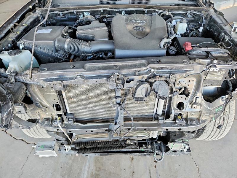 56187726 :رقم المزاد ، 3TMGZ5AN0NM482470 vin ، 2022 Toyota Tacoma مزاد بيع