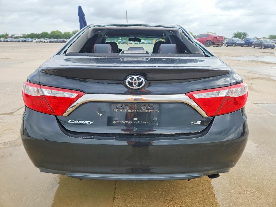 55624246 :رقم المزاد ، 4T1BF1FK8HU789312 vin ، 2017 Toyota Camry مزاد بيع