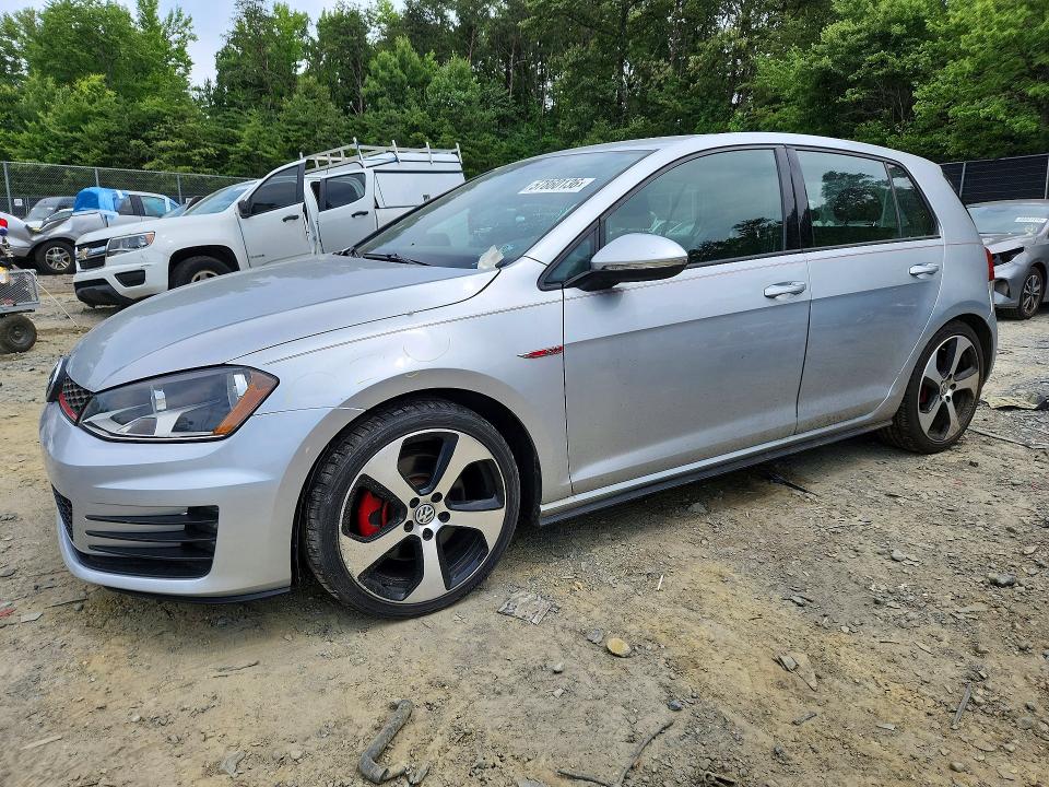 2017 Volkswagen Gti მანქანა იყიდება აუქციონზე, vin: 3VW5T7AU4HM070856, აუქციონის ნომერი: 57860136