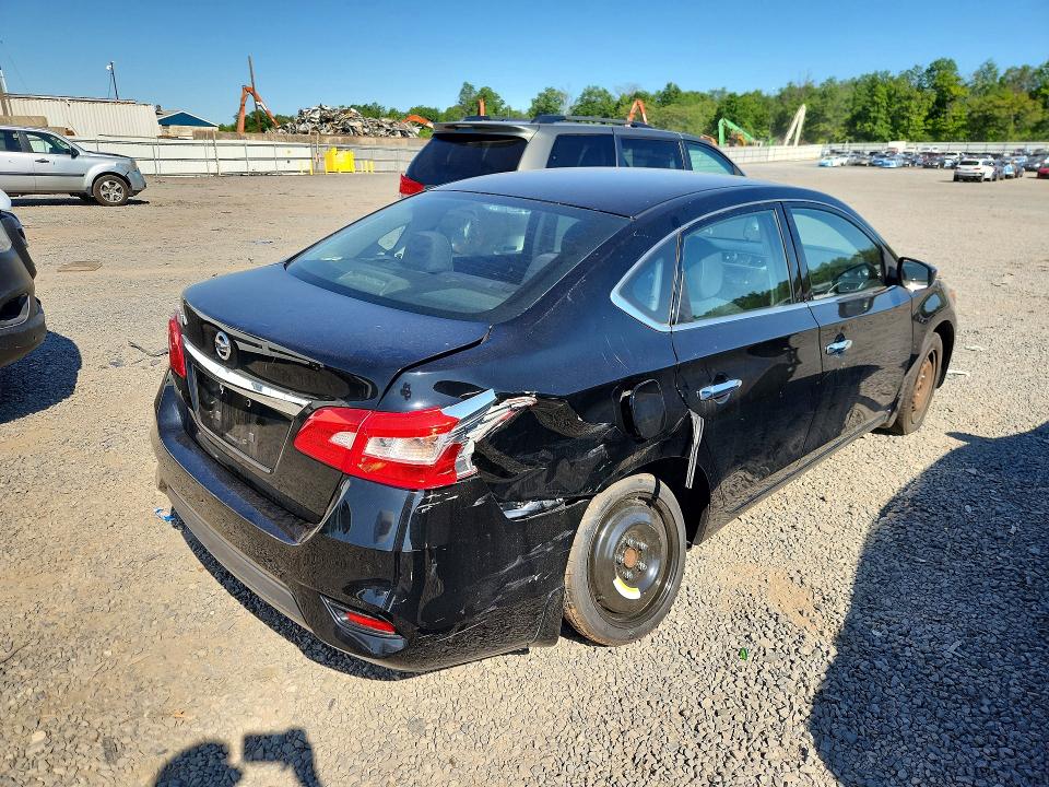 Продажа на аукционе авто 2016 Nissan Sentra, vin: 3N1AB7AP5GY303099, номер лота: 53587586