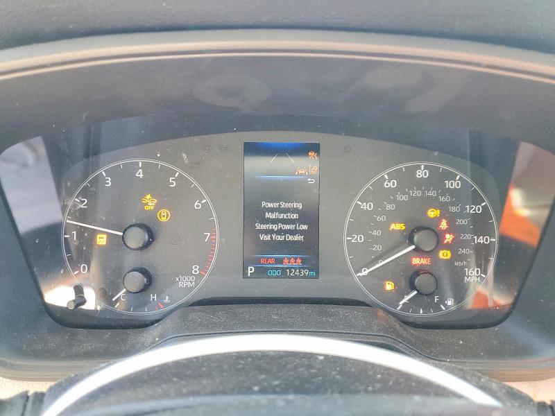 2025 Toyota Corolla Cross მანქანა იყიდება აუქციონზე, vin: 7MUAAABG7SV142613, აუქციონის ნომერი: 56109176