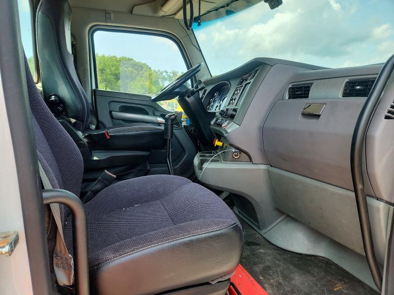 Продажа на аукционе авто 2017 Kenworth T880, vin: 1XKZAP8X1HJ172255, номер лота: 58494316