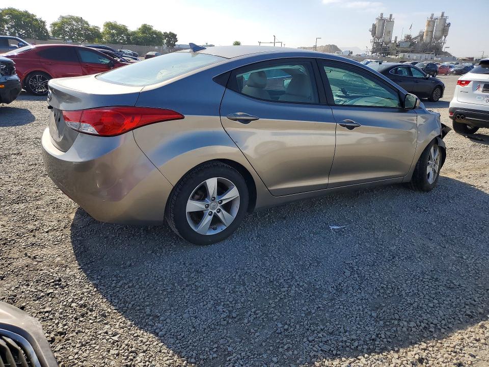 57758316 :رقم المزاد ، 5NPDH4AE1DH357269 vin ، 2013 Hyundai Elantra مزاد بيع