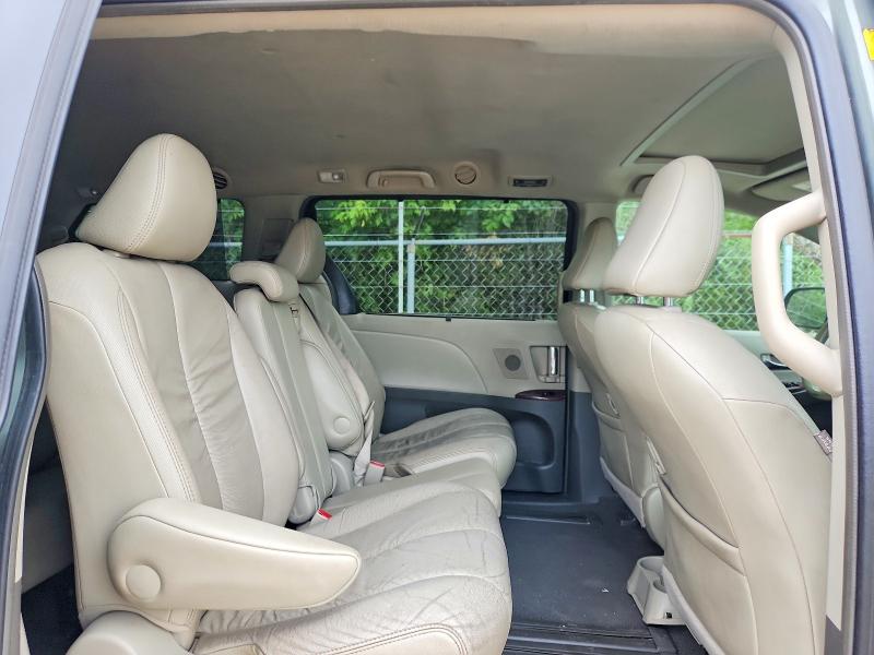 2011 Toyota Sienna მანქანა იყიდება აუქციონზე, vin: 5TDYK3DC3BS048448, აუქციონის ნომერი: 56407366
