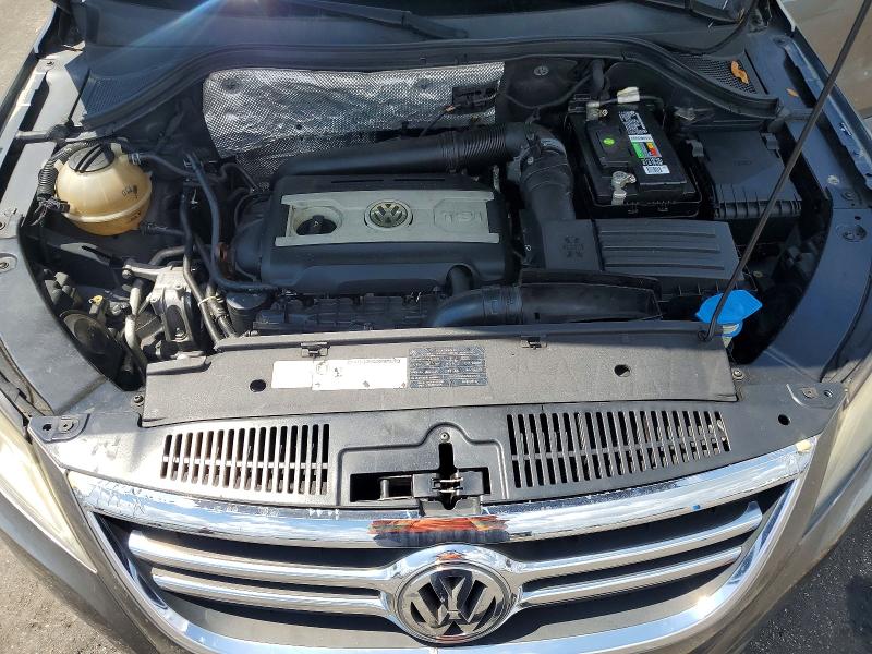 58797326 :رقم المزاد ، WVGAV7AX5BW539106 vin ، 2011 Volkswagen Tiguan مزاد بيع