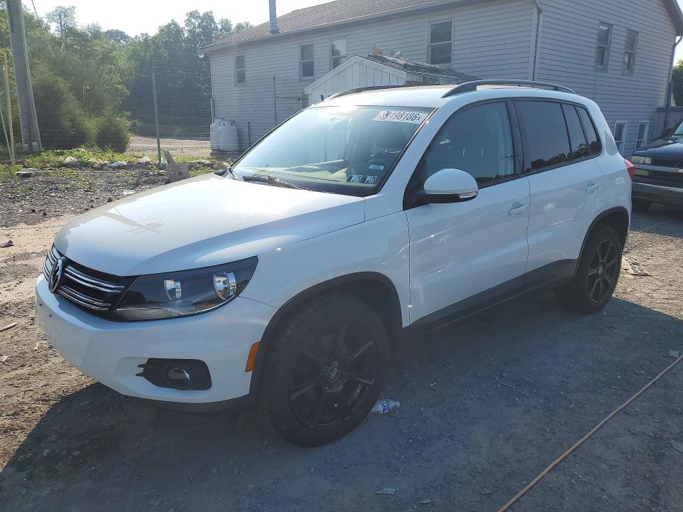 Auction sale of the 2017 Volkswagen Tiguan, vin: WVGBV7AX2HK049114, lot number: 59198186
