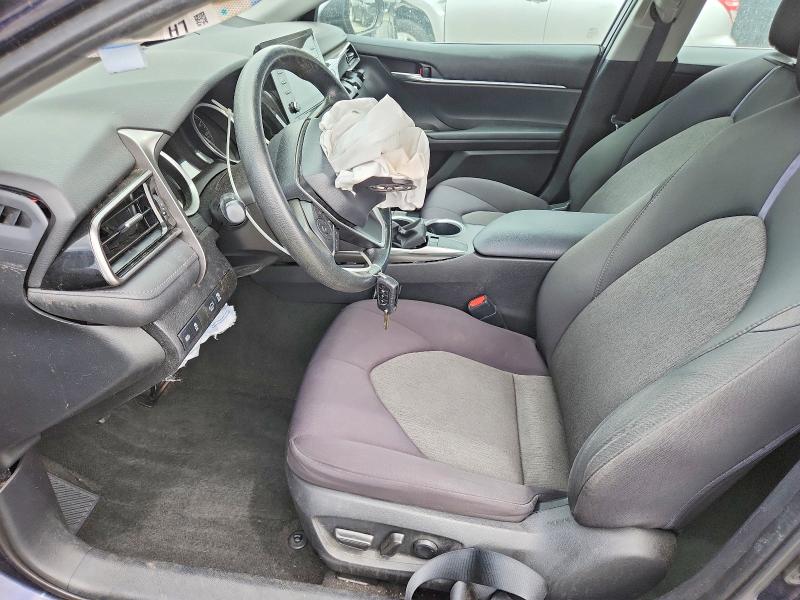 56459686 :رقم المزاد ، 4T1C11AK0NU671597 vin ، 2022 Toyota Camry مزاد بيع