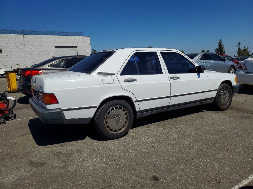 1988 Mercedes-benz 190 მანქანა იყიდება აუქციონზე, vin: WDBDB26D4JF455030, აუქციონის ნომერი: 58844596