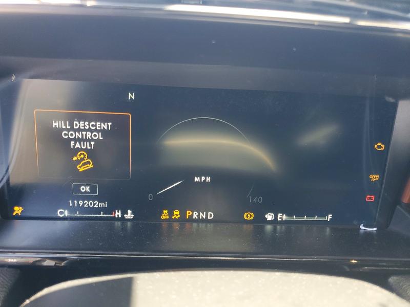 56167436 :رقم المزاد ، 5LMJJ2LT8LEL14174 vin ، 2020 Lincoln Navigator مزاد بيع