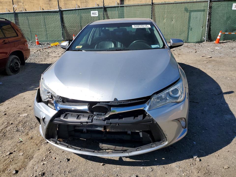 55974516 :رقم المزاد ، 4T4BF1FK8GR562416 vin ، 2016 Toyota Camry مزاد بيع