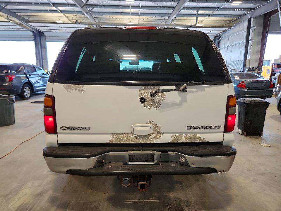 56536466 :رقم المزاد ، 1GNEK13Z72J243776 vin ، 2002 Chevrolet Tahoe مزاد بيع