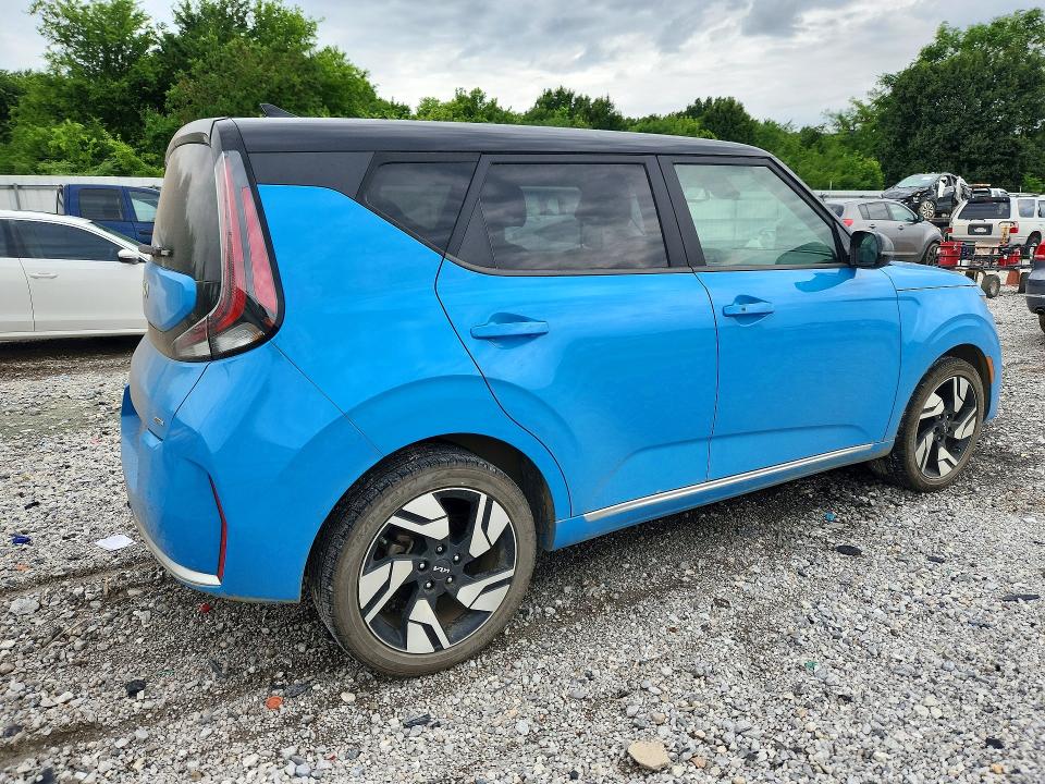 2023 Kia Soul მანქანა იყიდება აუქციონზე, vin: KNDJ53AU6P7193989, აუქციონის ნომერი: 58891236