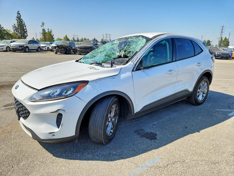 Продажа на аукционе авто 2022 Ford Escape, vin: 1FMCU0G6XNUB56019, номер лота: 57871636