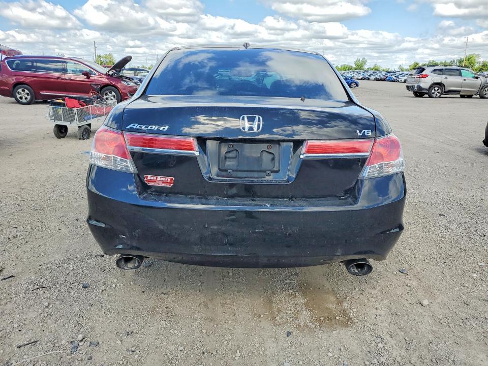 57382526 :رقم المزاد ، 1HGCP3F84BA006809 vin ، 2011 Honda Accord مزاد بيع
