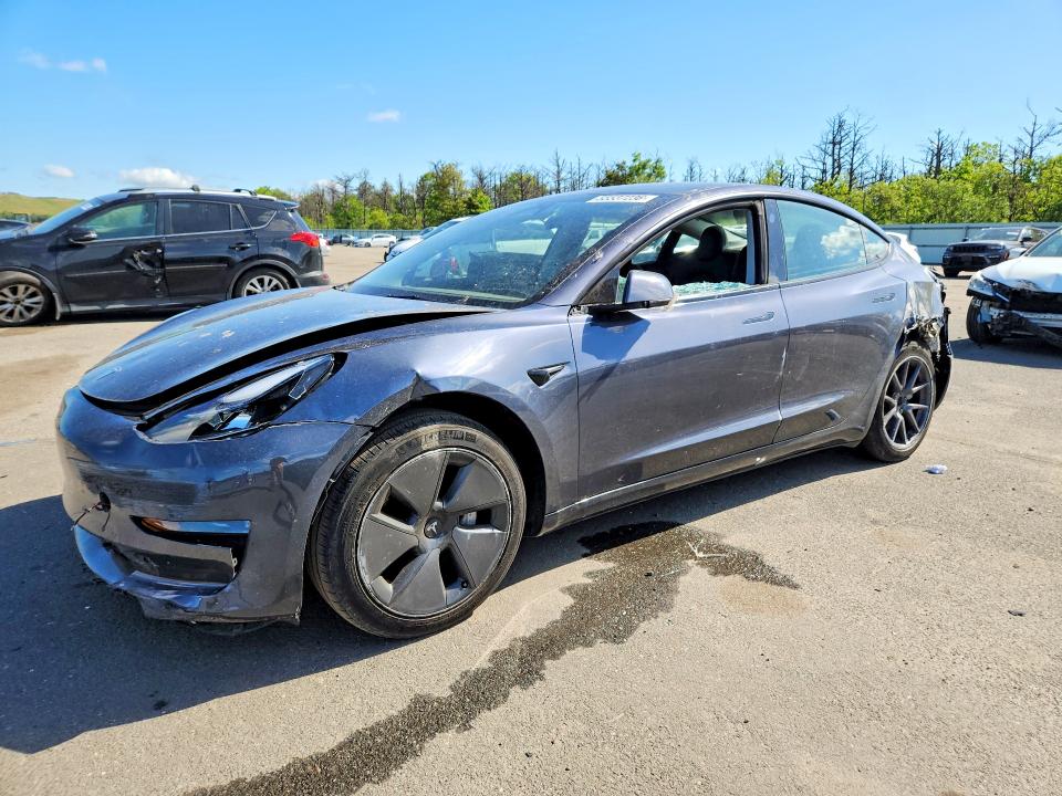 Продажа на аукционе авто 2023 Tesla Model 3, vin: 5YJ3E1EA9PF679168, номер лота: 55537236