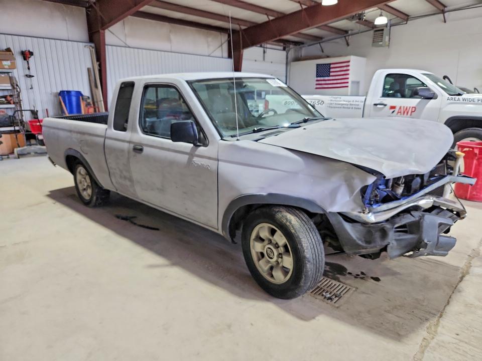 57818416 :رقم المزاد ، 1N6DD26S6XC322707 vin ، 1999 Nissan Frontier مزاد بيع