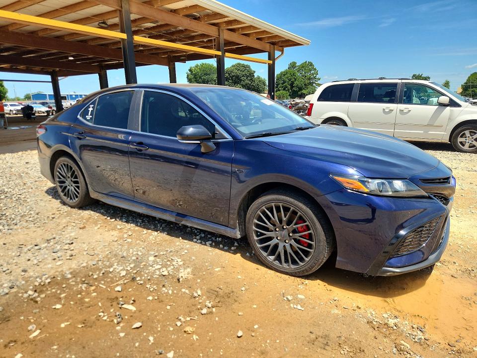 Продаж на аукціоні авто 2022 Toyota Camry, vin: 4T1G11AK6NU656054, номер лоту: 57158656
