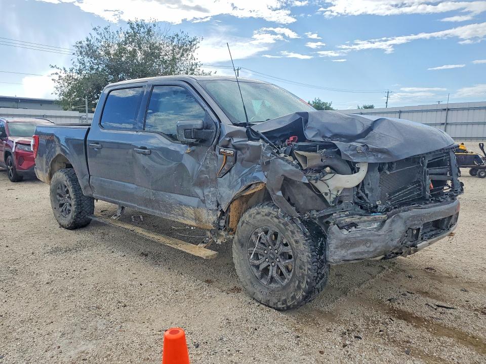 57311856 :رقم المزاد ، 1FTEW1E83PFC59677 vin ، 2023 Ford F150 مزاد بيع