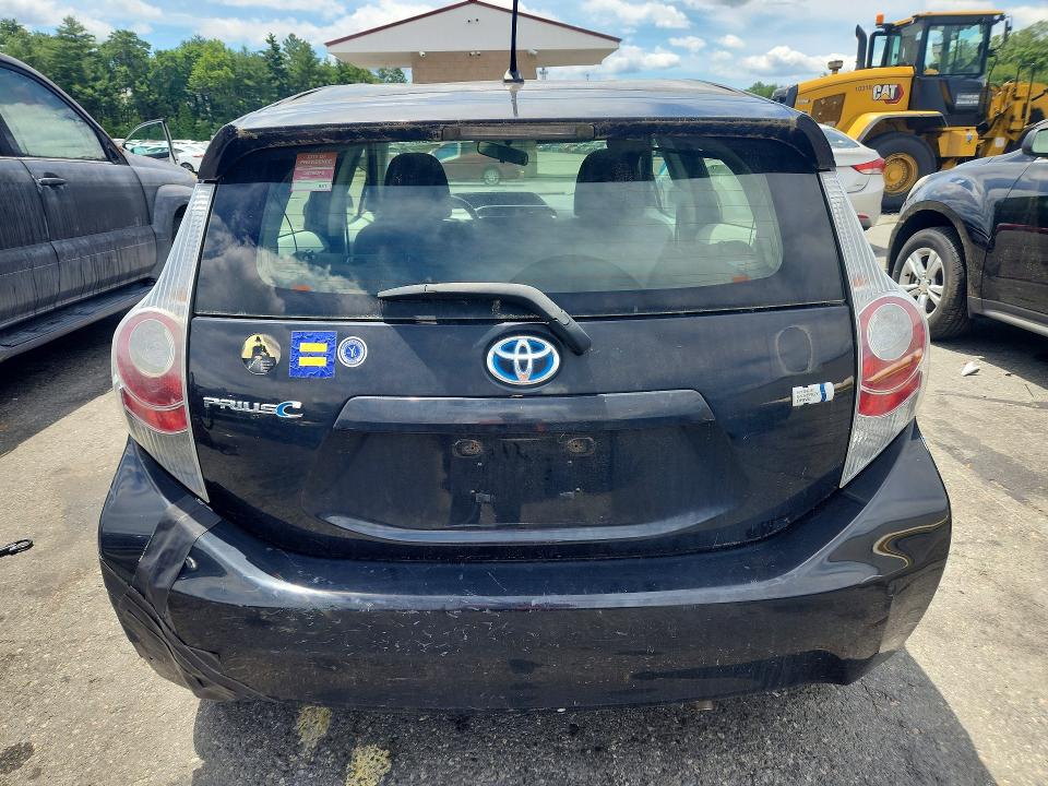 2014 Toyota Prius C მანქანა იყიდება აუქციონზე, vin: JTDKDTB3XE1072623, აუქციონის ნომერი: 58215636