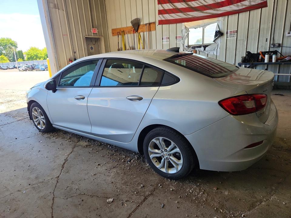 2019 Chevrolet Cruze მანქანა იყიდება აუქციონზე, vin: 1G1BJ5SM1K7103627, აუქციონის ნომერი: 58583516