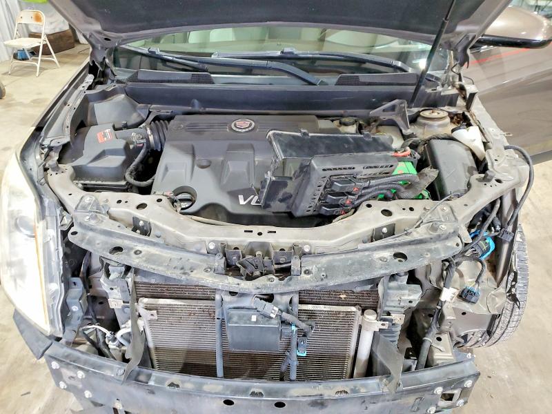 57483966 :رقم المزاد ، 3GYFNDE31FS529085 vin ، 2015 Cadillac Srx مزاد بيع