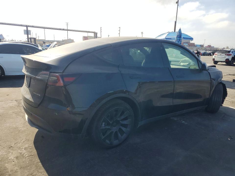 Продажа на аукционе авто 2022 Tesla Model Y, vin: 7SAYGAEE1NF488721, номер лота: 98872875