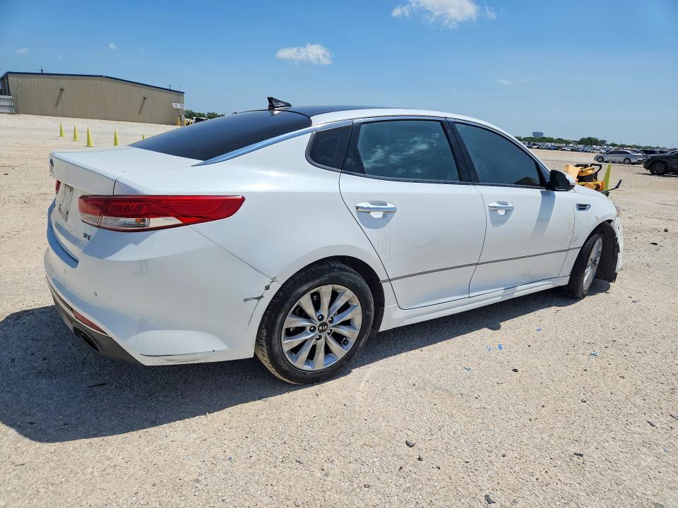 58726986 :رقم المزاد ، 5XXGU4L31JG204368 vin ، 2018 Kia Optima مزاد بيع