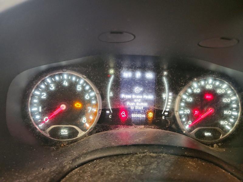 2015 Jeep Renegade მანქანა იყიდება აუქციონზე, vin: ZACCJBBT6FPC43005, აუქციონის ნომერი: 55824406
