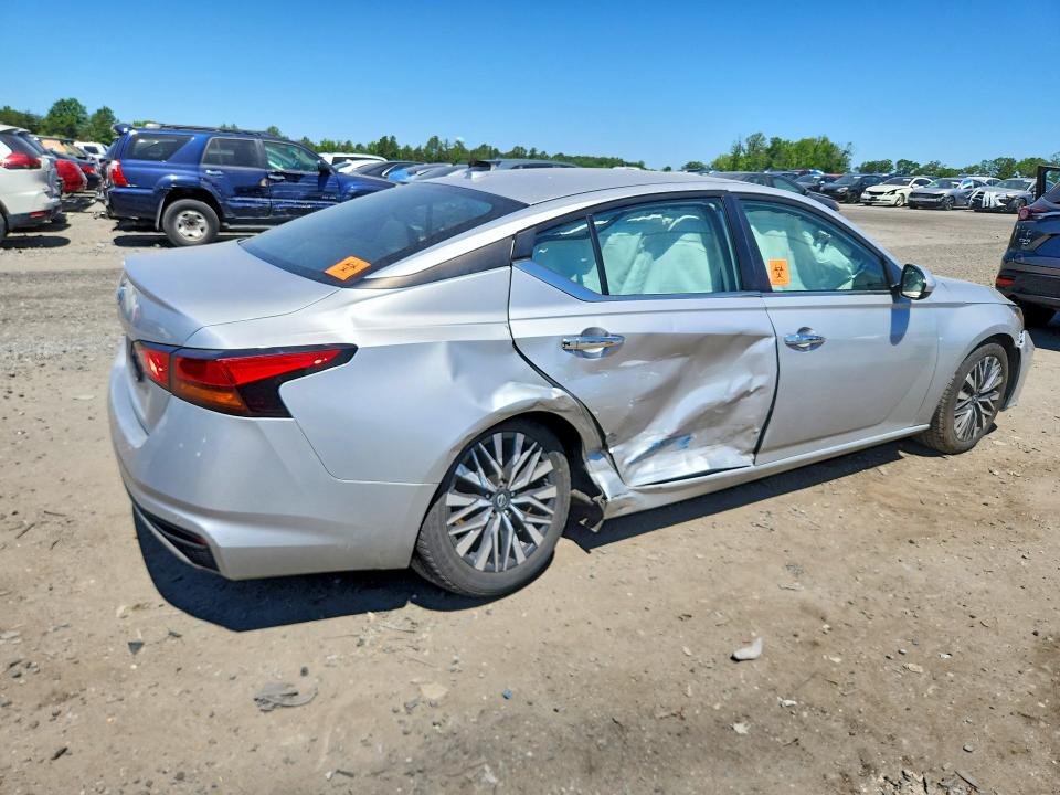 55892146 :رقم المزاد ، 1N4BL4DV5PN331592 vin ، 2023 Nissan Altima مزاد بيع