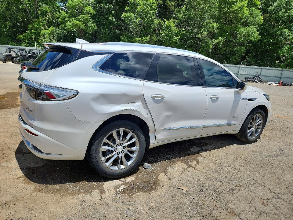 2022 Buick Enclave მანქანა იყიდება აუქციონზე, vin: 5GAERDKW2NJ121698, აუქციონის ნომერი: 56341046